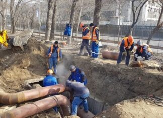 Sute de blocuri din București, fără apă caldă și căldură în urma unei avarii Termoenergetica