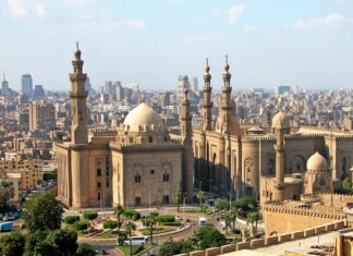 Preferințele românilor pentru Revelion 2021: Maldive, Dubai sau Egipt