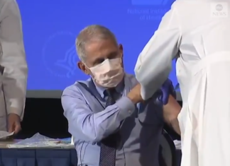Medicul Anthony Fauci, vaccinat antiCovid