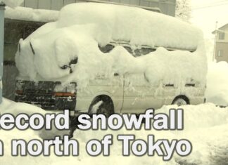 Japonia recordurilor: zăpadă de doi metri (VIDEO)