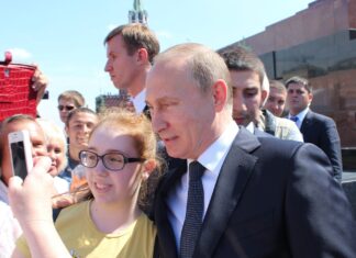 Putin își amintește cu nostalgie de tinerețea petrecută în sânul KGB