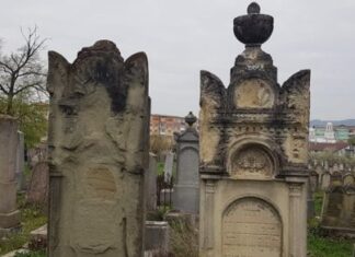 Cimitirul din România nevizitat de nimeni: obiectivul turistic evitat până și de localnici Cimitirul evreiesc din Alba Iulia