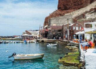 Grecia va relaxa o parte dintre restricții, începând de luni