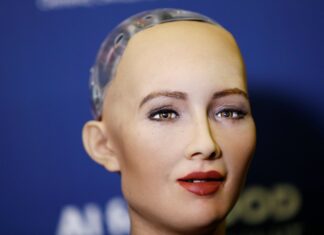 Sophia, robotul care a uimit lumea, scos în serie