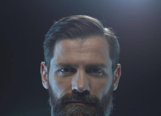 Actorul din reclamele pentru chipsuri, violator cu recidivă