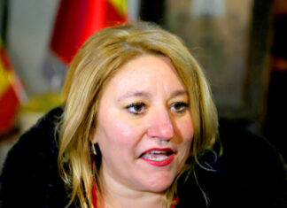 Șoșoacă, prezidențiabila – dorită de „partidele mari”