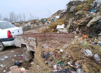 Garda de Mediu a confiscat mașinile mai multor șoferi care depozitau ilegal deșeuri