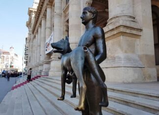 Un artist plastic, cercetat pentru înșelăciune din cauza „Lupoaicei”