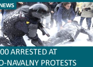 5.000 de protestatari, arestați în Rusia