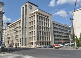 Protest la Ministerul Economiei. Se cere salvarea COS Târgoviște