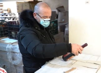 Hârtie, Canon și vin în depozitele Economat Sectorul 5