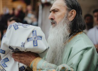 ÎPS Teodosie, încrezător că Biserica va rămâne deschisă