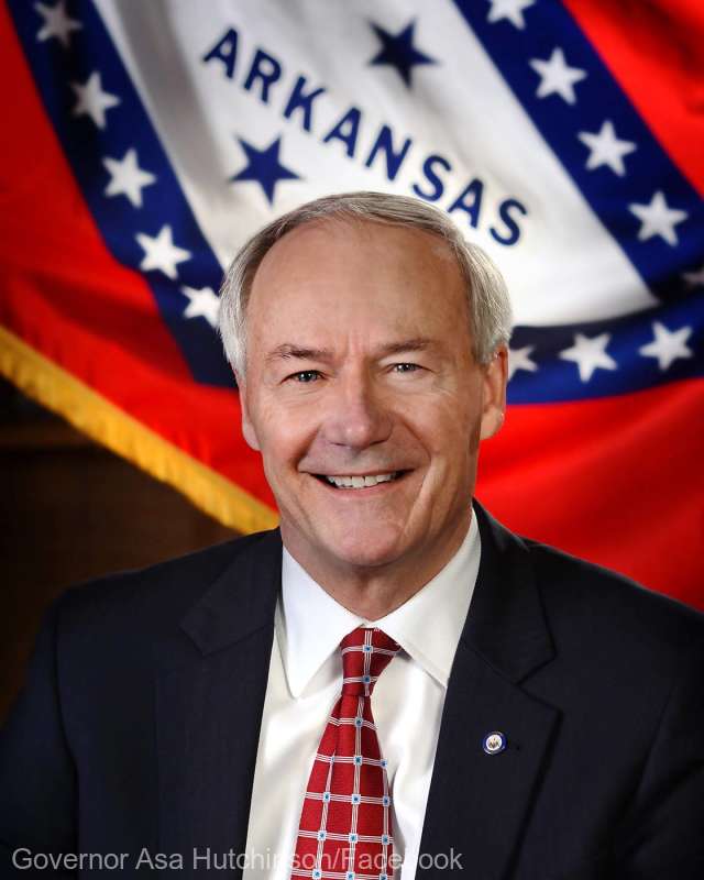 Guvernatorul Asa Hutchinson, susținător al interzicerii avortului în Arkansas