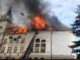 Acoperișul Palatului Administrativ din Suceava, ars în totalitate de un incendiu puternic