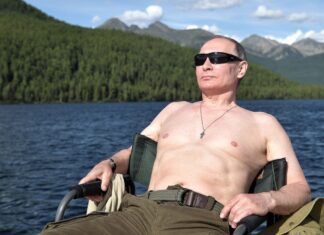 Rusoaicele, dar mai ales rușii, au decis: Putin, cel mai sexy bărbat din Federație