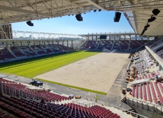 Stadionul Rapid se modernizează. Ultimul stadiu, montarea gazonului