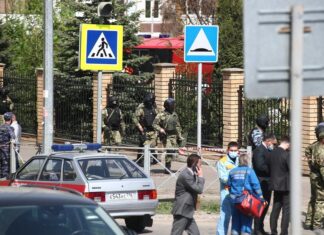 Atac armat la o școală din Rusia, decese în rândul elevilor