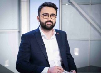 România 9, a lui Cristache, rămâne tot România 5