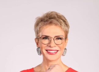 Teo Trandafir, mai mamă decât multe mame