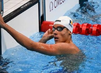 Stați cu ochii pe David, mai ceva „ca pe butelie”