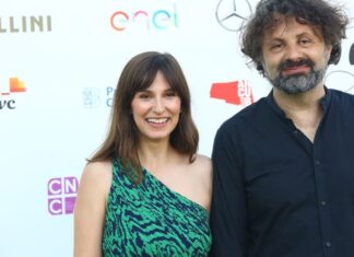 Dana Rogoz nu simte diferența de vârstă dintre ea și soțul ei: „e doar pe hârtie”