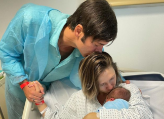 Adela Popescu are un băiat de „nota 10”