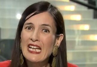 Clotilde Armand conduce una dintre cele mai netransparente primării din România