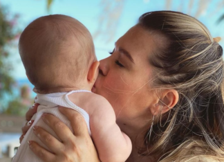 Gina Pistol o ferește pe Josephine de blitzuri