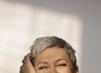 Oana Pellea nu dă sfaturi cu privire la vaccinare, dar se felicită pentru că a făcut acest lucru