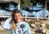 Andreea lui Cabral, singură la mare