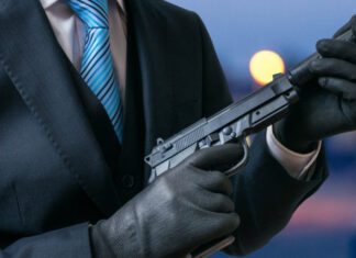 O femeie a încercat să angajeze un asasin pentru a-și ucide fostul soț