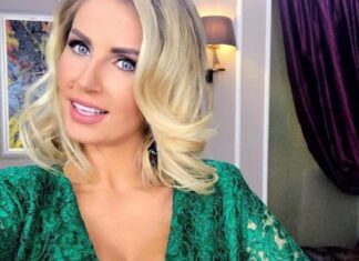 Andreea Bănică, despre primii ani în muzică: „Am cântat pe 8 lei”