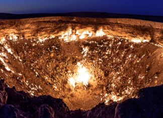 Președintele Turkmenistanului a anunțat că închide „Poarta Iadului”