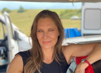 Romanița Iovan încă nu este convinsă că soțul său a murit într-un accident aviatic