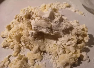 Cea mai ieftină și rapidă rețetă de plăcintă cu mere Placinta cu mere