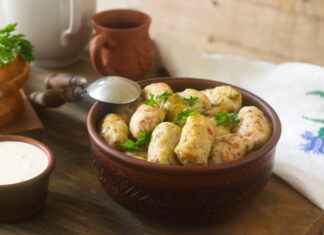 Sarmale gustoase de post cu orez și ciuperci sarmale de post