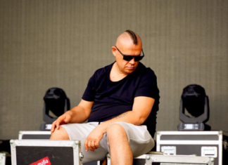 Tataee nu prea mai vrea să audă de România