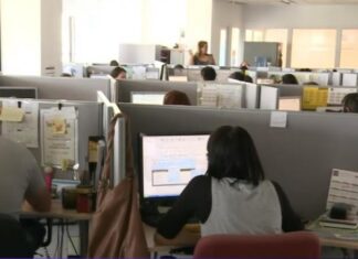 Cum se poate afla, cu ajutorul calculatorului, vechimea în muncă Salariati