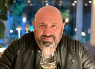 Cătălin Scărlătescu a fost „lovit” din plin de dragoste. Juratul trăiește o poveste de iubire ca în filme