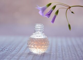 5 reguli esențiale pe care trebuie să le respectăm în momentul în care oferim un parfum Sursă foto: Pixabay