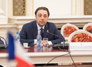 Alfred Laurențiu: „La mulți ani tuturor cetățenilor francezi cu ocazia Zilei Naționale” Sursă foto: Facebook/Alfred Laurențiu Mihai