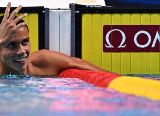 Iohannis și Ciucă l-au felicitat pe David Popovici, sportivul care a câștigat medalia de aur la 100 metri liber la Campionatul Mondial de Natație Foto: Facebook/David Popovici