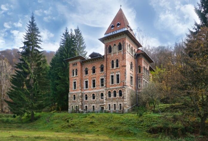 Castelul de la Zlatna