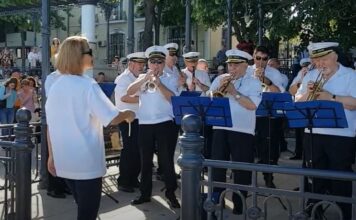 Programul Fanfarei ”Muzica Apelor” pentru luna septembrie Captură video Youtube