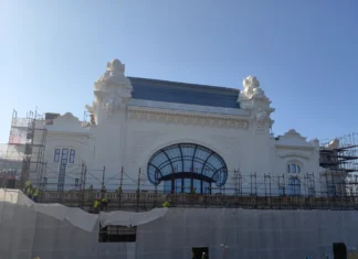 Fațada cazinoului din Constanța, reabilitată integral Fatada Cazino Constanta