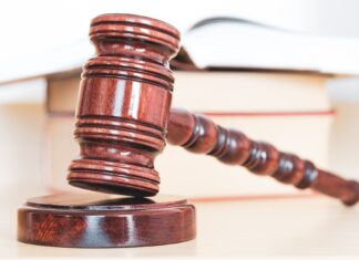 17 persoane puse sub acuzare, la o lună după încăierarea din centrul Capitalei