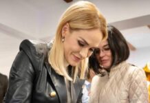 Ministrul Gabriela Firea anunță noile cuantumuri ale alocației lunare de plasament, indemnizației de sprijin și indemnizației pentru tineri Gabriela Firea
