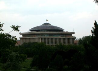 Universitatea Politehnica începe construcția unui nou cămin studenţesc. Noua construcție va avea 10 etaje, deținând o capacitate de 700 de locuri Foto: Wikipedia/Universitatea Politehnica din București