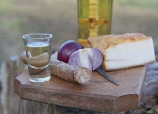 Prima ediţie a concursului de produs palincă „Transylvanian Spirit”, organizat în municipiul Sfântu Gheorghe Palinca