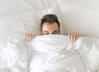 Vânzări record de îmbrăcăminte groasă în Marea Britanie patura